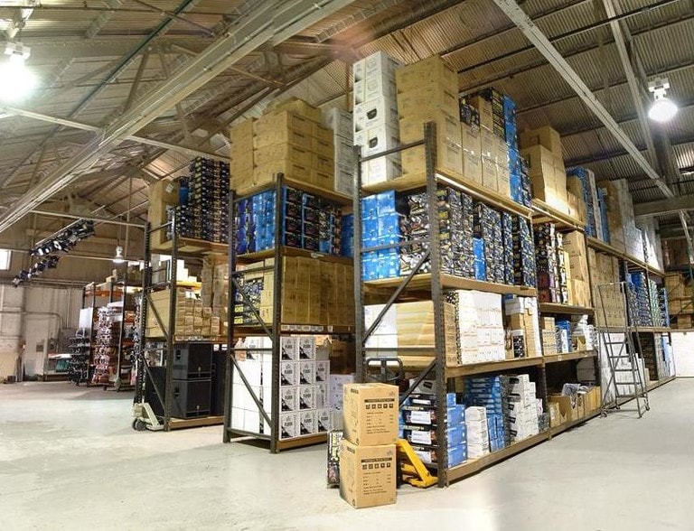 More Photos Of 5066-5070 N Kimberly Ave, Chicago Manufacturing For Lease