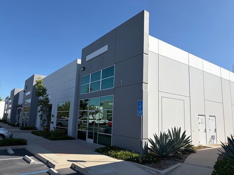 More Photos Of 1694-1704 Ord Way, Oceanside Warehouse For Sale