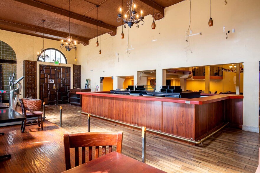 More Photos Of 2501-2511 Wilshire Blvd, Los Angeles Office For Lease