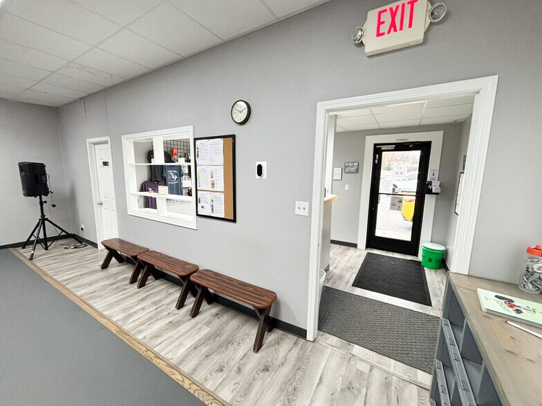 More Photos Of 112 E Jackson St, Willard General Retail For Sale