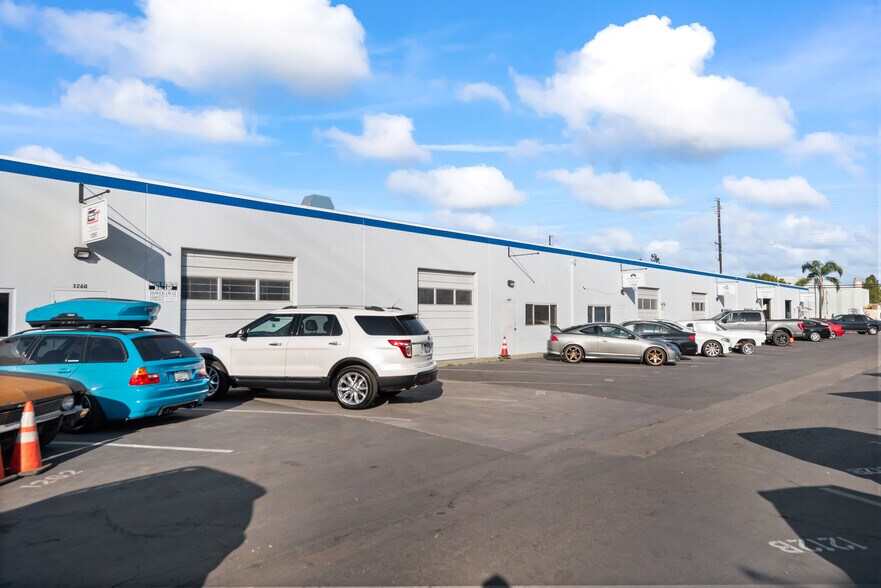 More Photos Of 1250 Norman Ave, Santa Clara Service For Sale