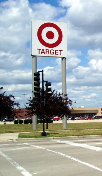 More Photos Of 1900-1964 S Koeller St, Oshkosh Unknown For Lease