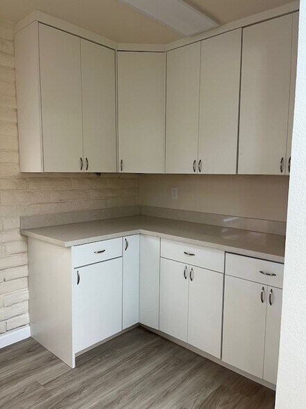 More Photos Of 20445 Pacifica Dr, Cupertino Medical For Lease