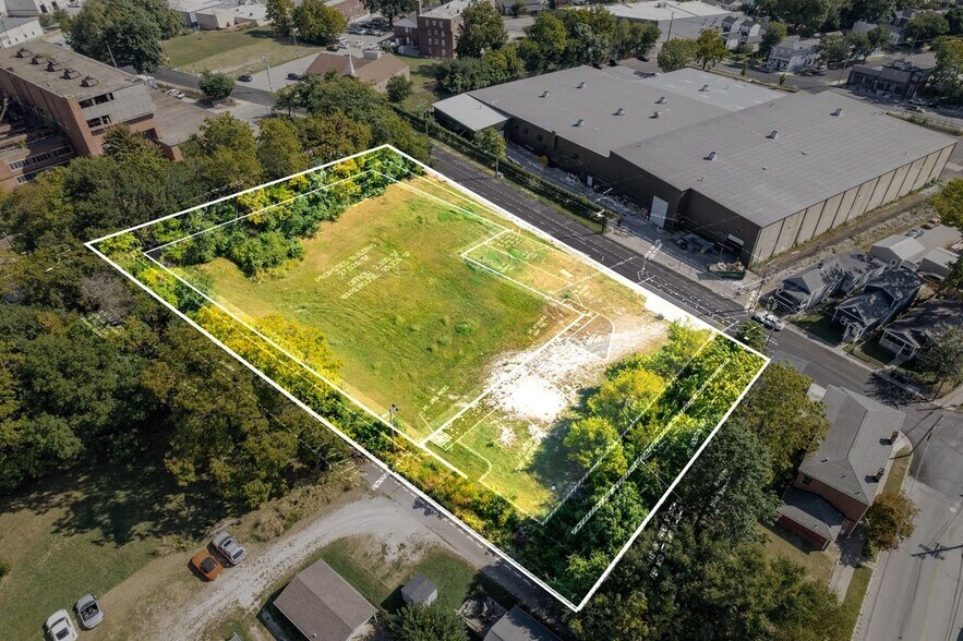 More Photos Of 1440 Bland, Louisville Warehouse For Lease