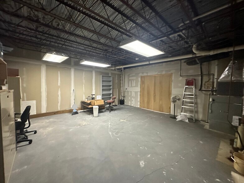 More Photos Of 2500 Nesconset Hwy, Stony Brook Medical For Sale