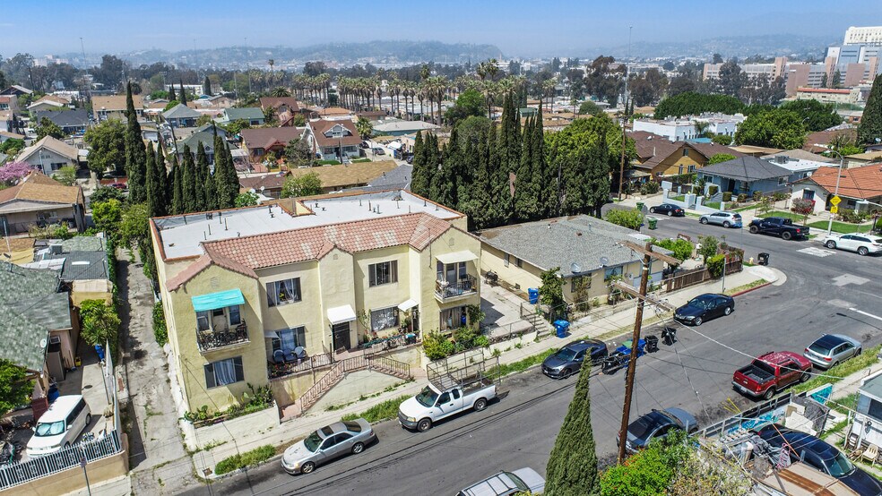 More Photos Of 2120 Sheridan St, Los Angeles Multifamily For Sale