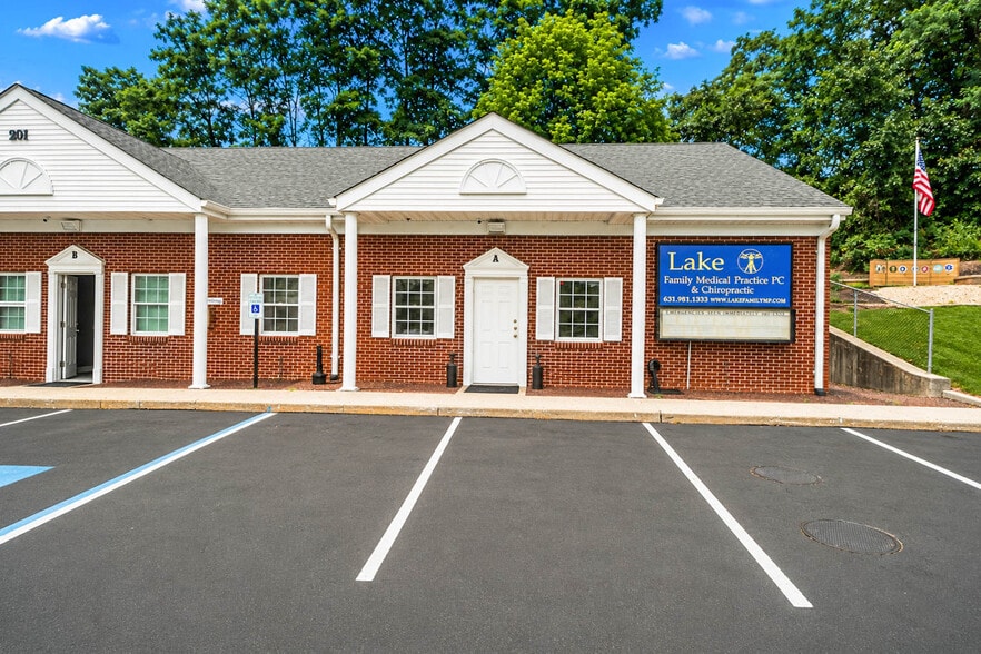 Primary Photo Of 201 Portion Rd, Ronkonkoma Loft Creative Space For Lease