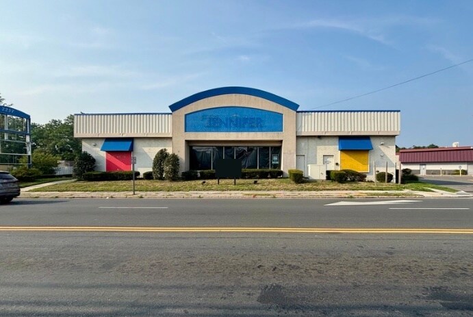 More Photos Of 2257 Route 112, Coram Freestanding For Lease