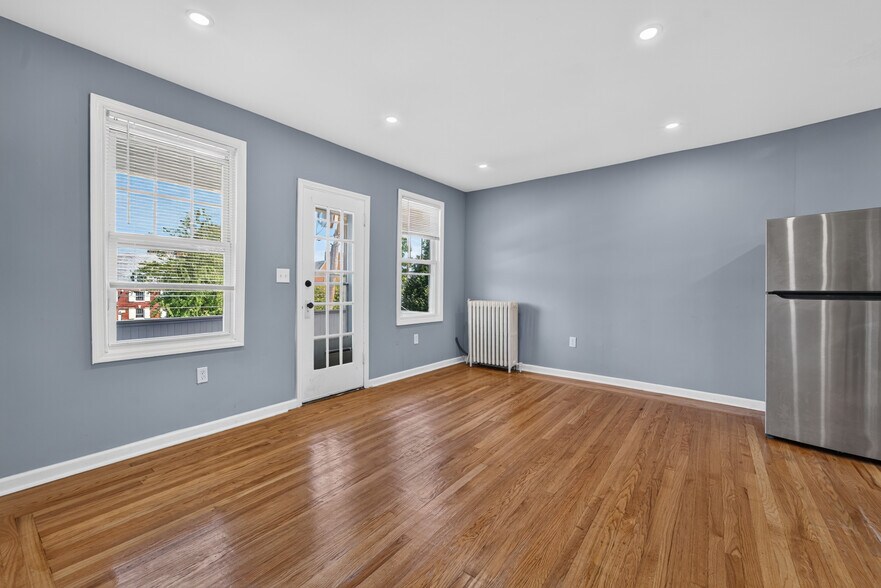 More Photos Of 328 Western ave, Albany Apartments For Sale