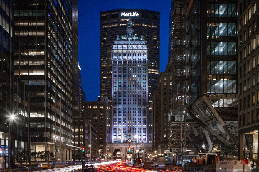 More Photos Of 230 Park Ave, New York Office For Lease