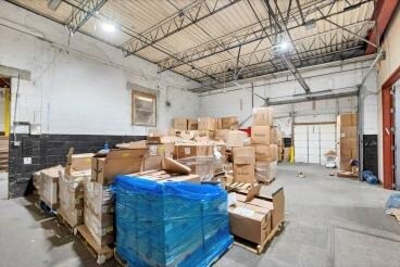 More Photos Of 110 Industrial Rd, New Windsor Township Warehouse For Lease
