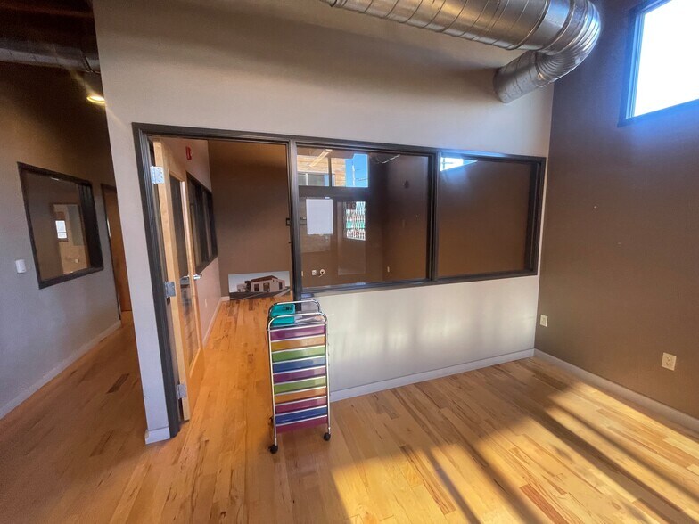 More Photos Of 1061 W 2nd Ave, Eugene Food Processing For Sale