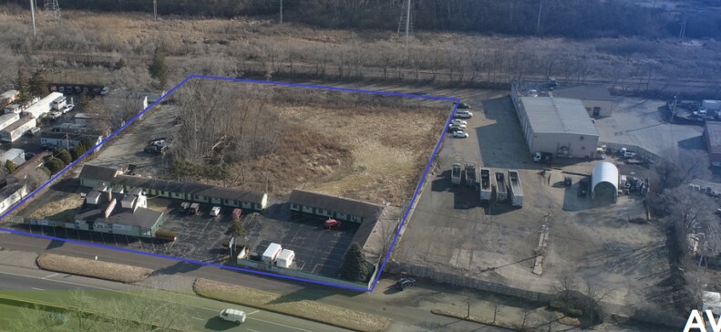 Primary Photo Of 123 N Skokie Hwy, Lake Bluff Land For Sale