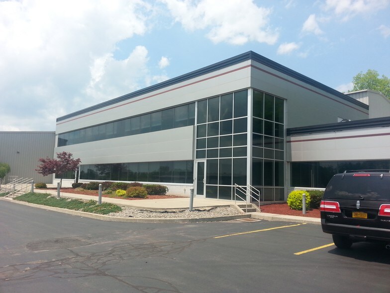 More Photos Of 21-25 Dutch Mill Rd, Ithaca Warehouse For Lease