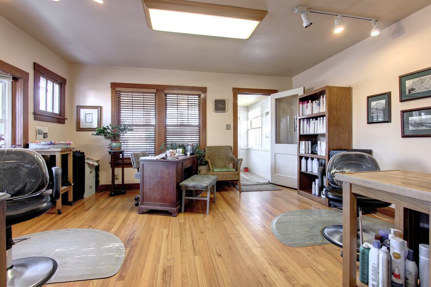 More Photos Of 710 South St, Castle Rock Storefront Retail Office For Lease