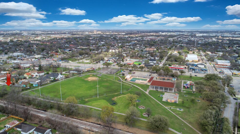 More Photos Of 4720 Capitol St, Houston Land For Sale