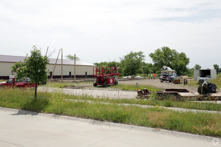 More Photos Of 5401 Alvo Rd, Lincoln Warehouse For Sale