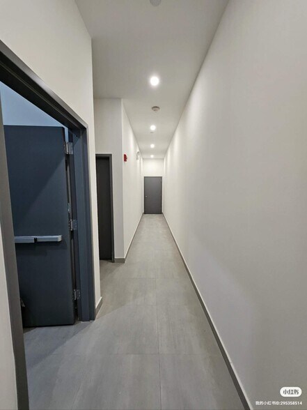 More Photos Of 43-30 52nd St, Woodside Storefront Retail Residential For Lease