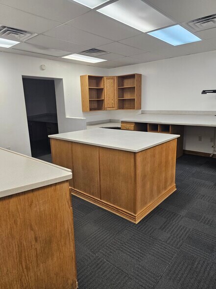 More Photos Of 335 S 1250 W, Lindon Self Storage For Lease