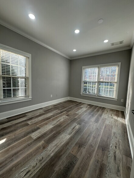 More Photos Of 4319 S Lee St, Buford Office For Lease