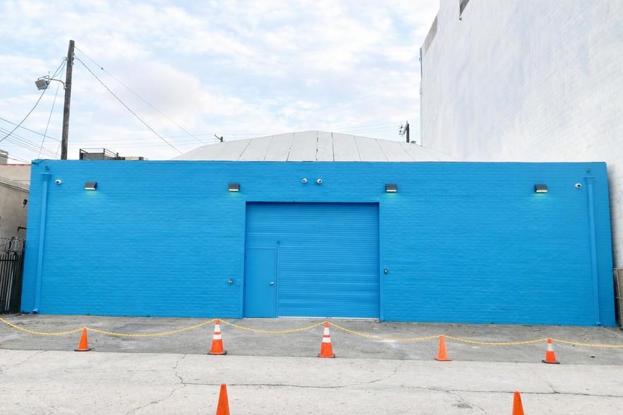 More Photos Of 915 Venice Blvd, Los Angeles Flex For Lease