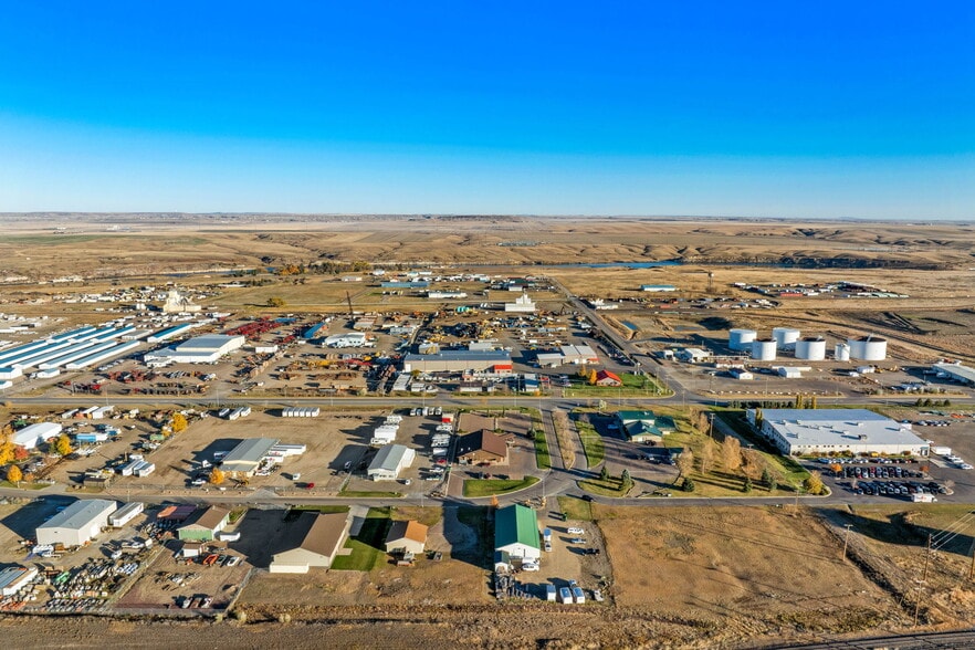 More Photos Of 5100-N Star Blvd, Great Falls Storefront Retail Office For Sale