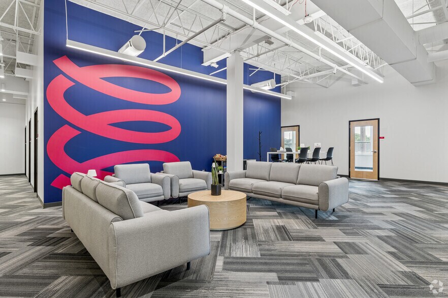 More Photos Of 1230 Macklind Ave, Saint Louis Coworking Space