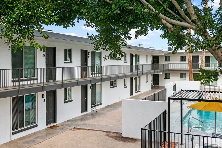 More Photos Of 2014 W Berridge Ln, Phoenix Apartments For Sale