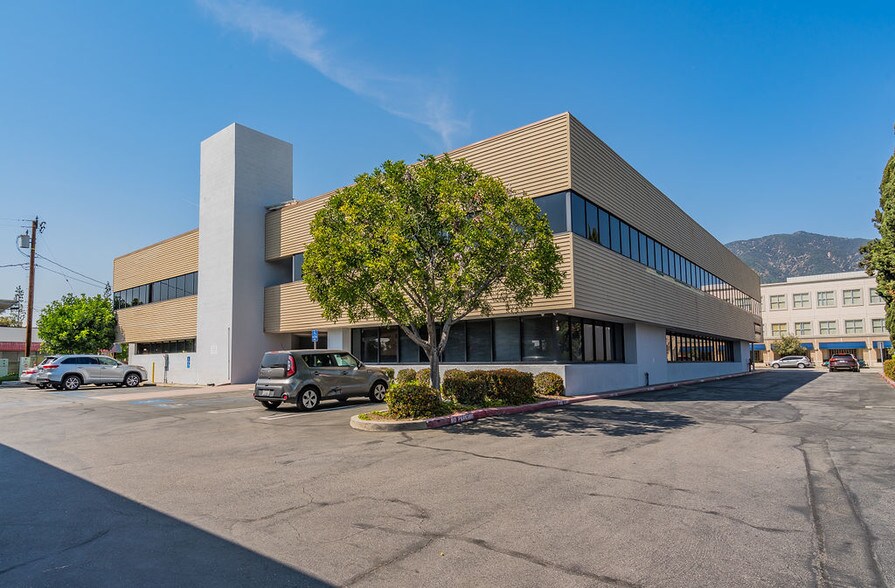 More Photos Of 20 E Foothill Blvd, Arcadia Office For Sale