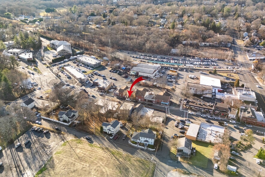 More Photos Of 192 Main St, Nanuet Freestanding For Sale