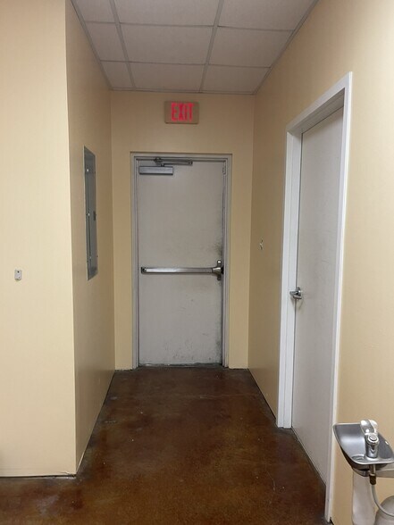 More Photos Of 3617 Perkins Rd, Baton Rouge Storefront For Lease