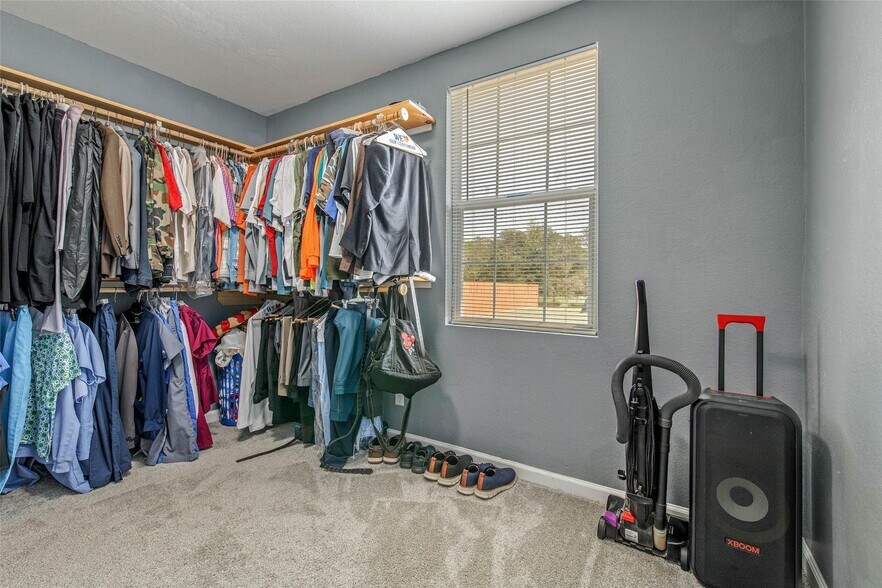 More Photos Of 3876 Hummingbird, Bedias Land For Sale