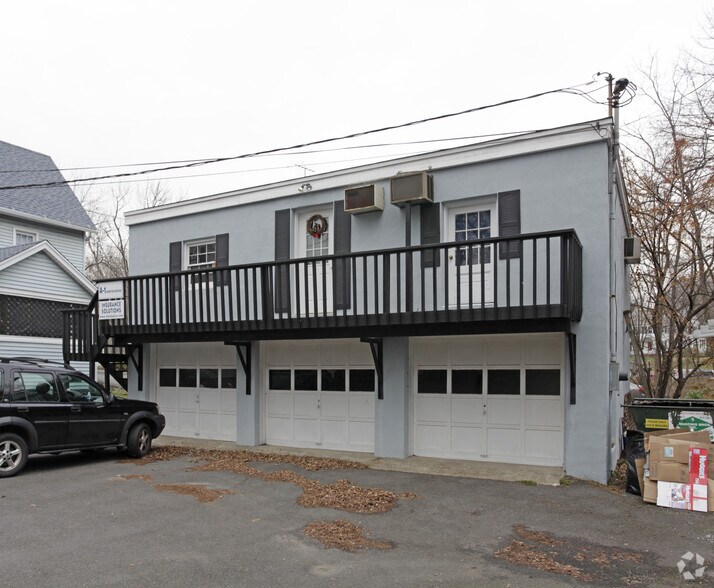 More Photos Of 676 Boston Post Rd, Darien Office For Sale
