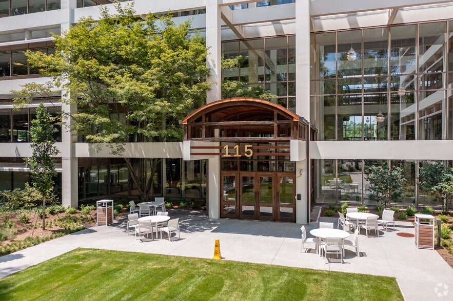 More Photos Of 115 Perimeter Center Pl NE, Atlanta Office For Lease