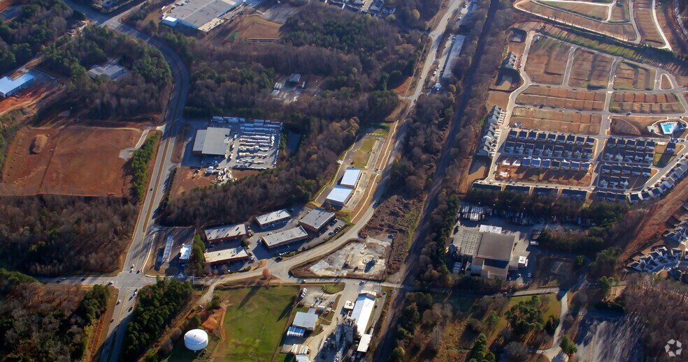 More Photos Of 4625 Atlanta Hwy, Flowery Branch Warehouse For Sale