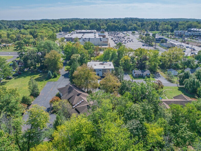 More Photos Of , Blue Bell Unknown For Sale