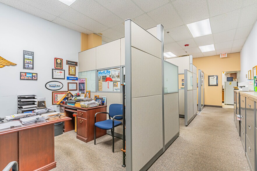 More Photos Of 1003-1031 McBride Ave, Woodland Park Medical For Lease