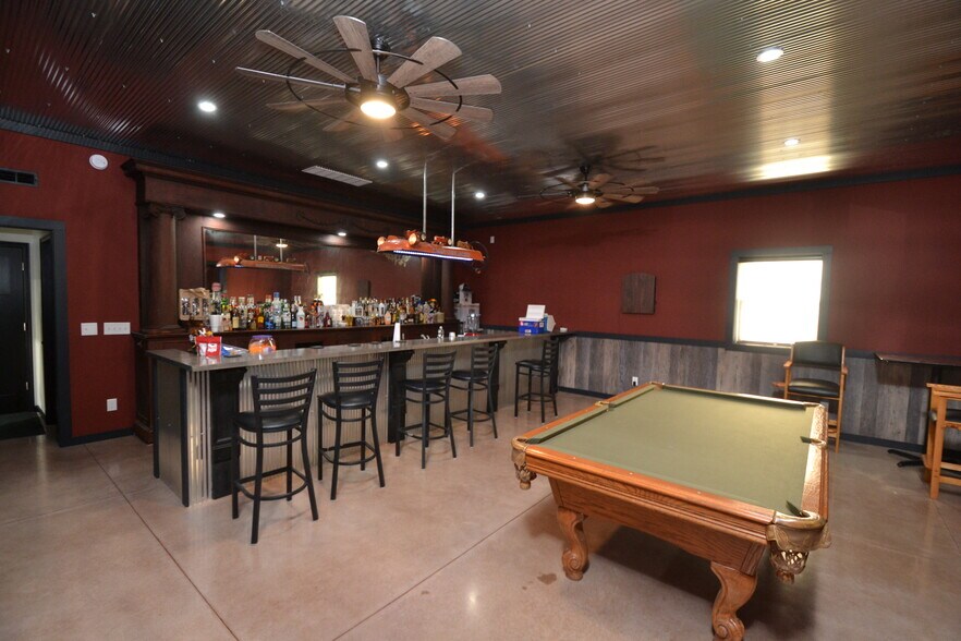 More Photos Of 3247 E State Road 28, Tipton Warehouse For Sale