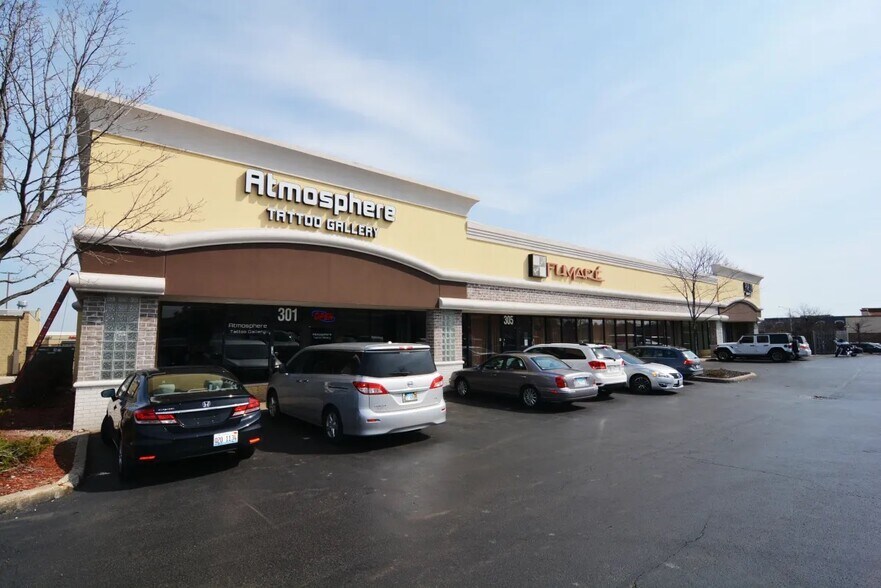 More Photos Of 301-373 W Golf Rd, Schaumburg Unknown For Lease