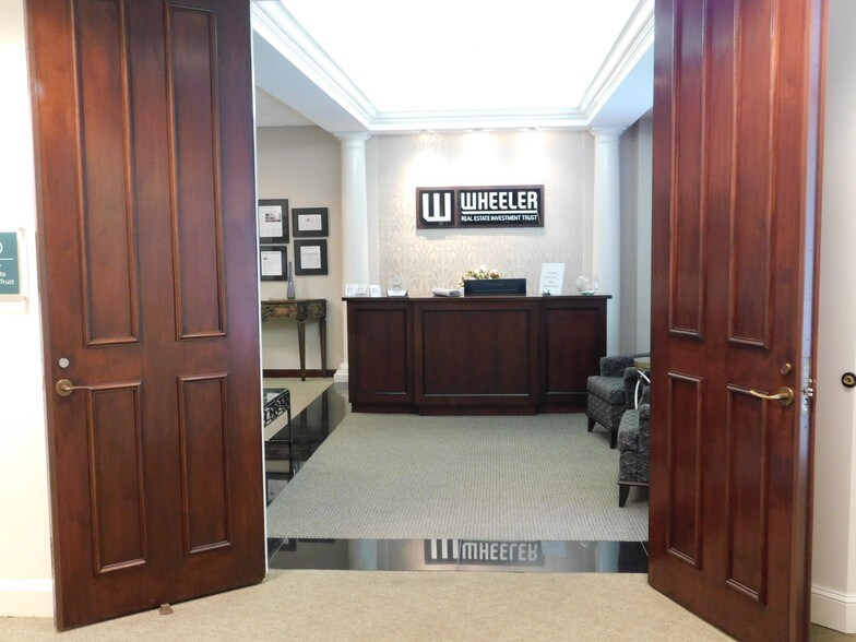 More Photos Of 211 King St, Charleston Office For Lease