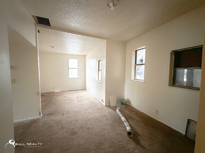 More Photos Of 620 Parkway Dr NE, Atlanta Apartments For Sale