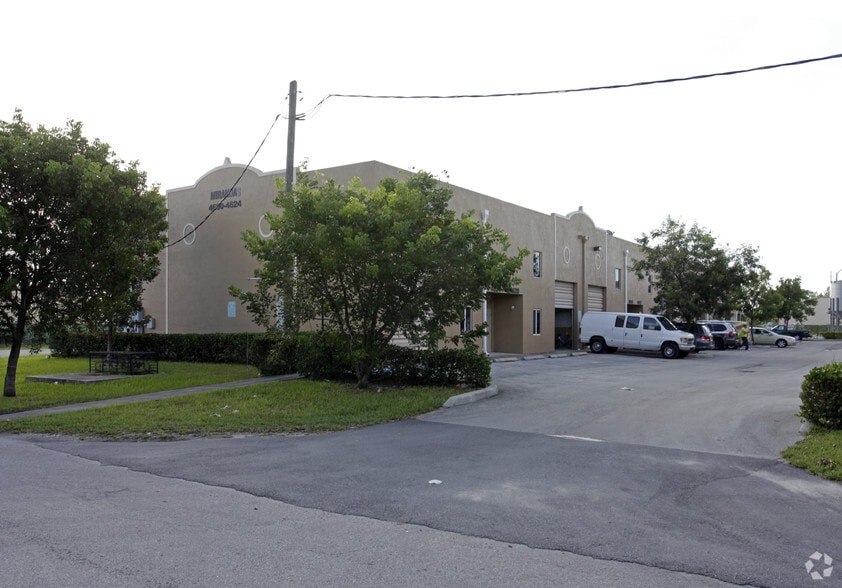 More Photos Of 4616 NW 133rd St, Opa Locka Warehouse For Sale