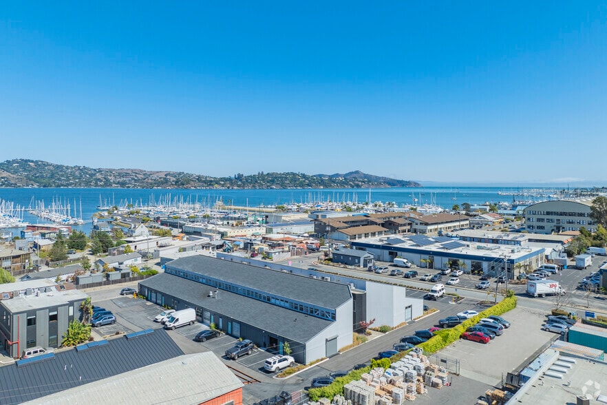 More Photos Of 200 Gate Five Rd, Sausalito Light Manufacturing For Lease