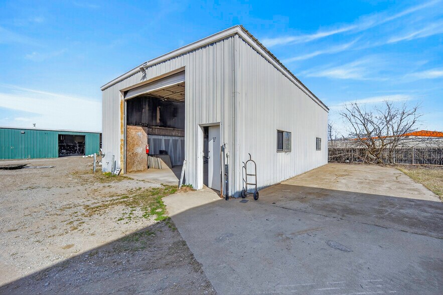 More Photos Of ,  Unknown For Sale