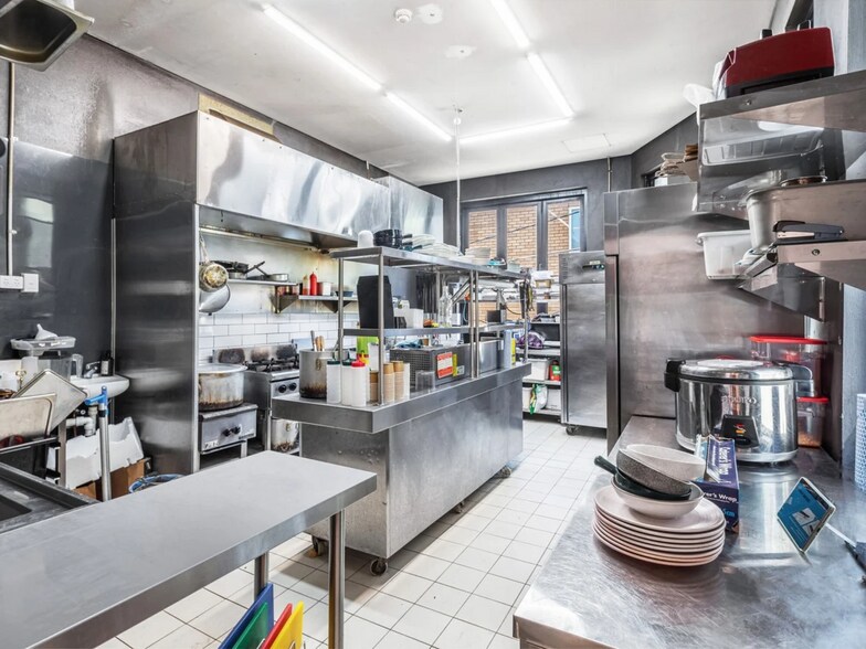 More Photos Of 34 Redfern St, Redfern Restaurant For Lease