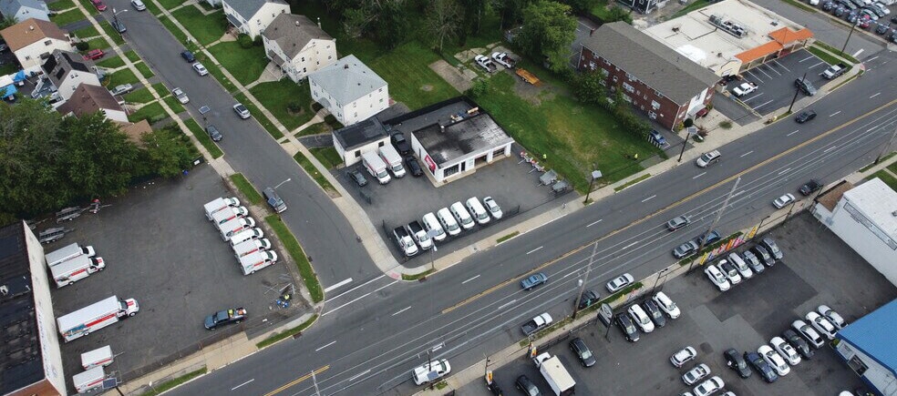 More Photos Of 639 W 1st Ave, Roselle Restaurant For Sale