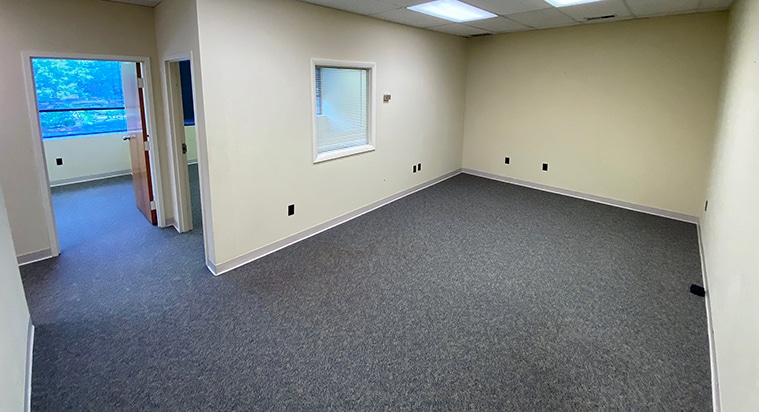 More Photos Of 2800 N Parham Rd, Richmond Office For Sale