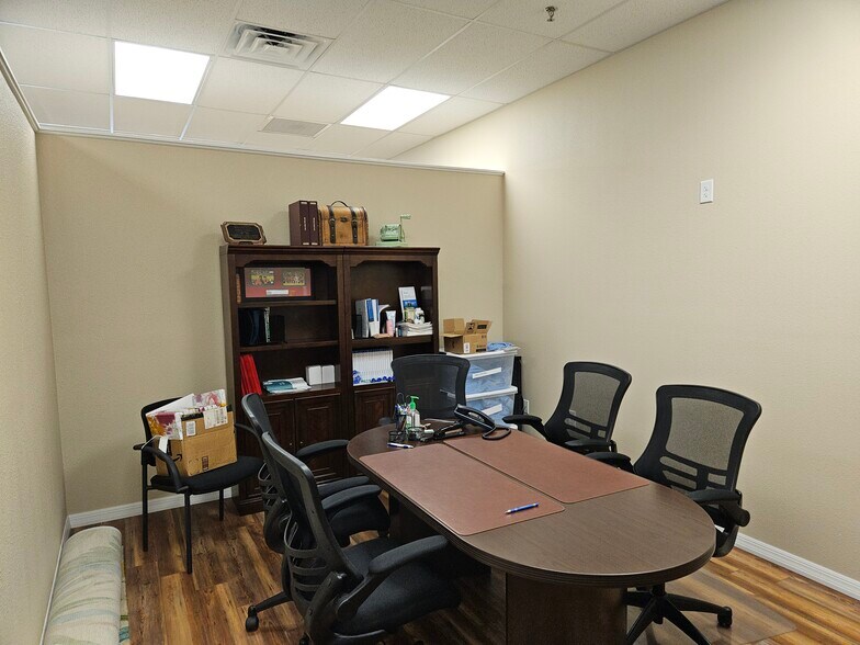 More Photos Of 3990 E SR 44, Wildwood Coworking Space