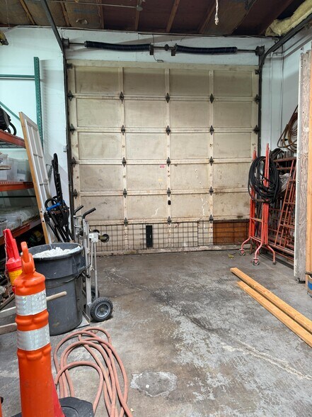 More Photos Of 4865 Pasadena Ave, Sacramento Flex For Lease