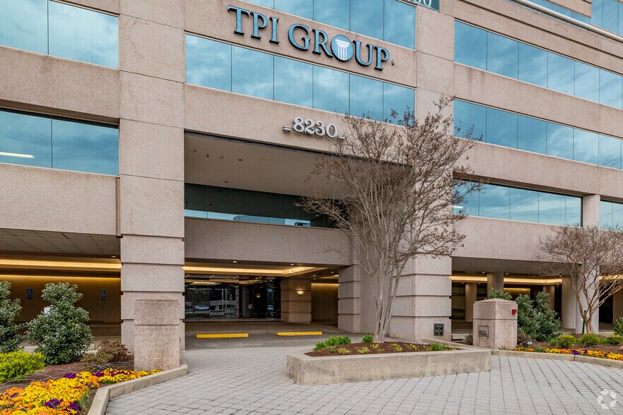 More Photos Of 8230 Leesburg Pike, Vienna Office For Lease